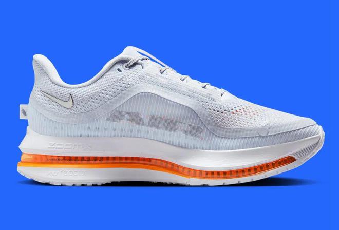 Nike跑鞋把能给的都给足了必一体育网站配置诱人！这双(图6)