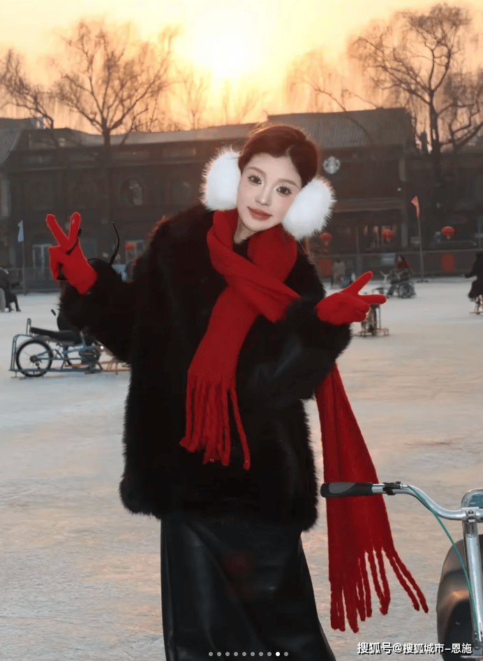 蜜双飞省心之旅靠谱导游解锁皇城年味!收藏篇B—sports必一春节北京3日跟团游和闺(图1) 蜜双飞省心之旅靠谱导游解锁皇城年味!收藏篇B—sports必一春节北京3日跟团游和闺(图1)