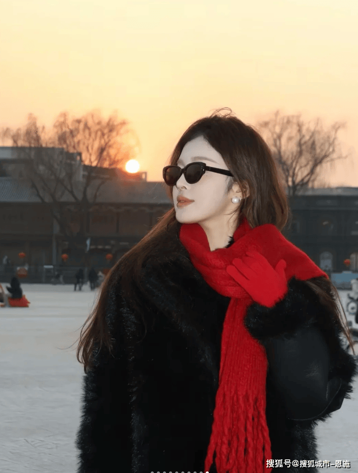 蜜双飞省心之旅靠谱导游解锁皇城年味！收藏篇B—sports必一春节北京3日跟团游和闺(图5)